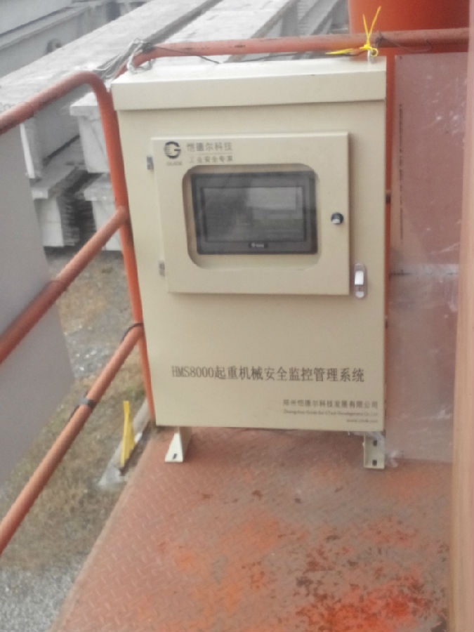 四川成都門機(jī)監(jiān)控系統(tǒng)現(xiàn)場安裝圖一