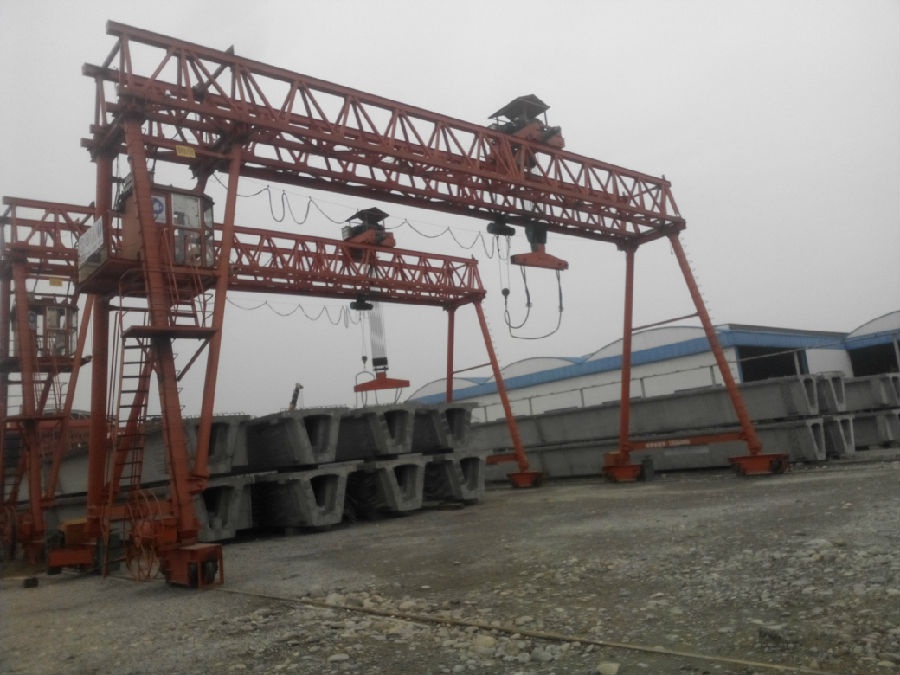 四川成都門機(jī)監(jiān)控系統(tǒng)現(xiàn)場安裝圖三